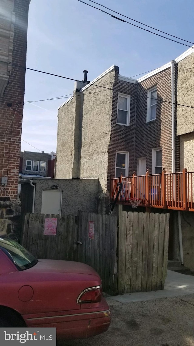 Listing photo 2 for 5389 Hazelhurst St, Philadelphia PA 19131