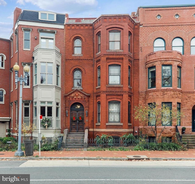 view of front of home featuring central AC