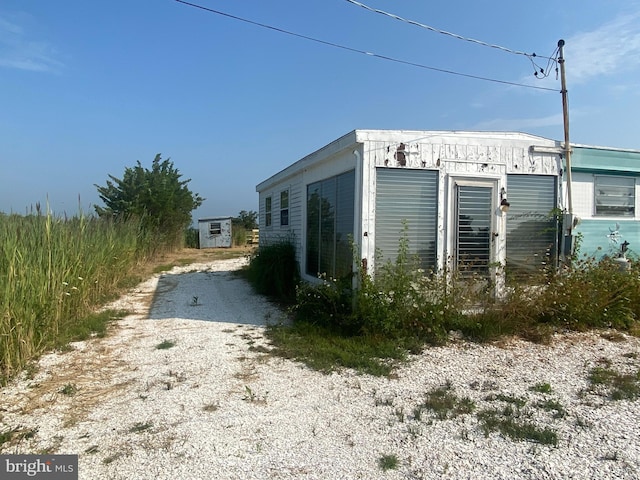 view of outdoor structure