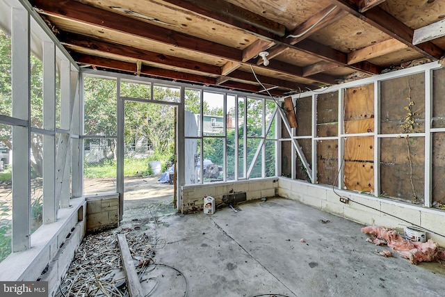 view of unfurnished sunroom