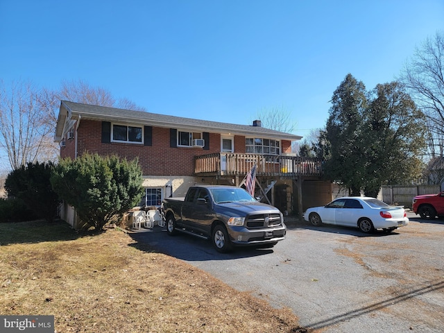 view of front of property featuring a deck