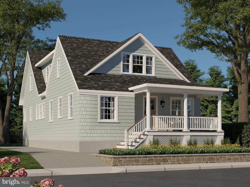 view of front of house featuring a porch