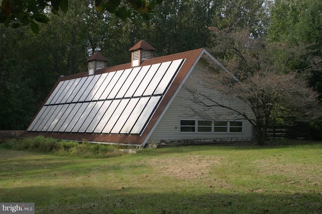 exterior space featuring a lawn