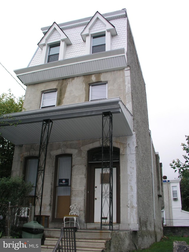 Listing photo 3 for 3406 N 22nd St, Philadelphia PA 19140