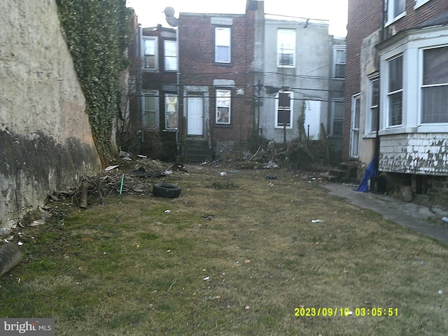 Listing photo 3 for 5506 Chew Ave, Philadelphia PA 19138