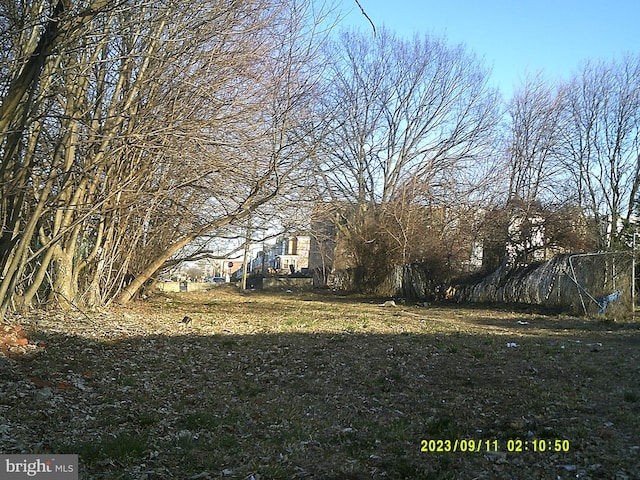 Listing photo 3 for 5963 N Opal St, Philadelphia PA 19141