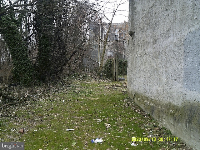 Listing photo 2 for 4950 Wakefield St, Philadelphia PA 19144