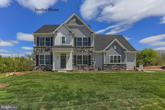 view of front of house with a front lawn