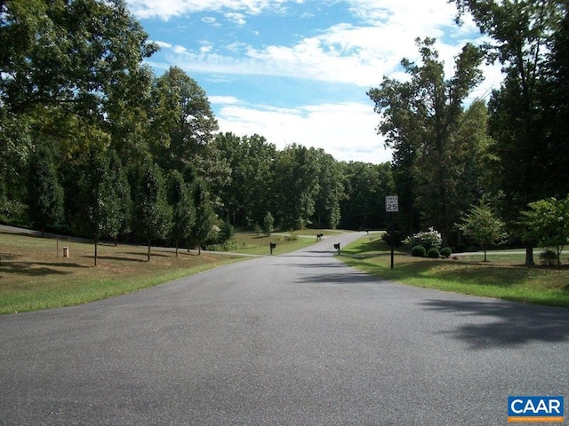 Listing photo 3 for LOT24 Woodthrush Ln Unit 24, Barboursville VA 22923