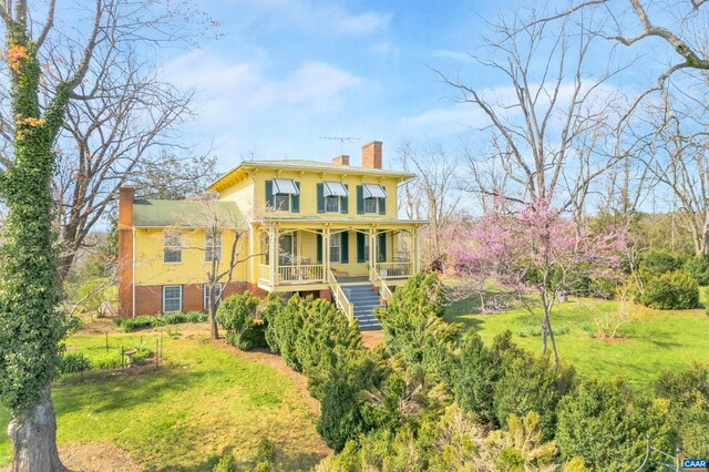 italianate house with a front yard