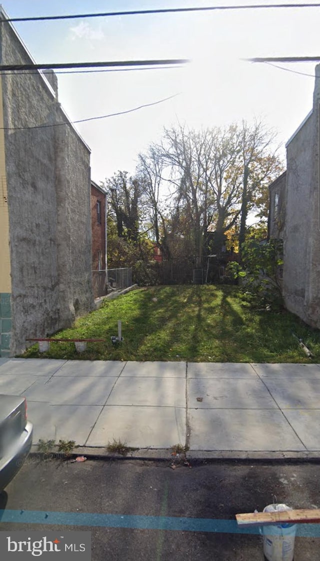 2040 W Glenwood Ave, Philadelphia PA, 19132 land for sale