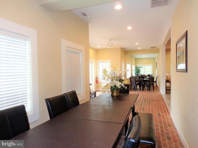 dining room with ceiling fan