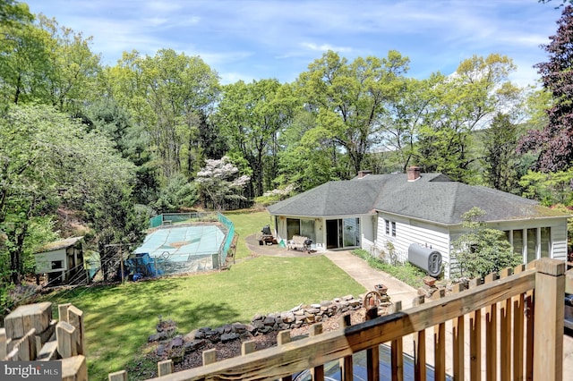 view of yard featuring a patio