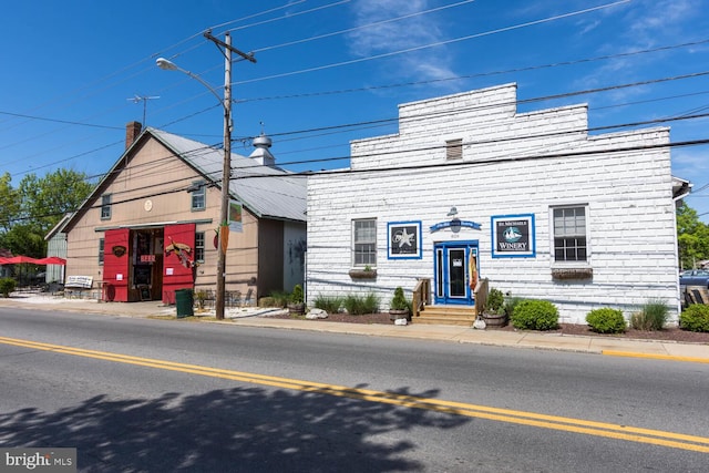 view of front of house