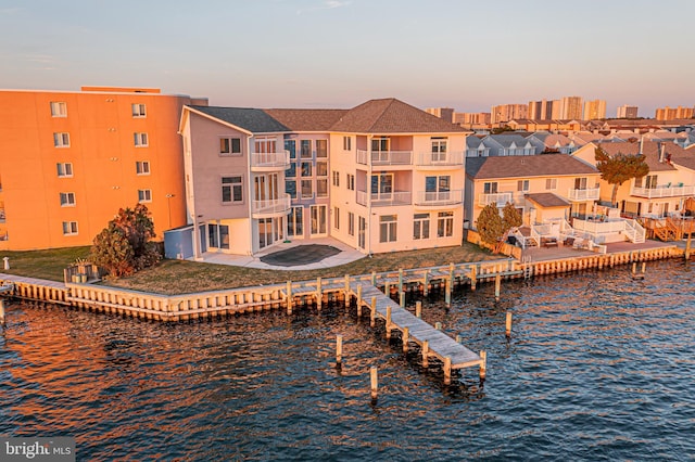 view of dock featuring a water view