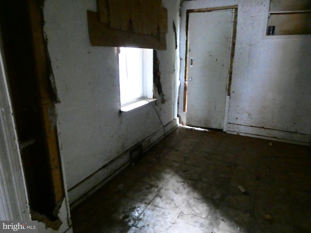 736 E Hilton St, Philadelphia, PA 19134 - view of unfurnished room