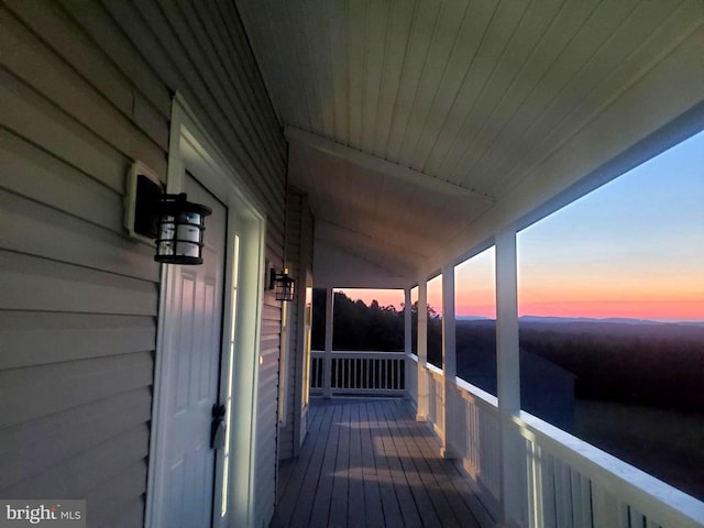 view of deck at dusk