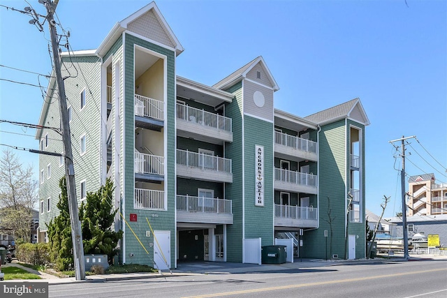 view of building exterior featuring central AC unit