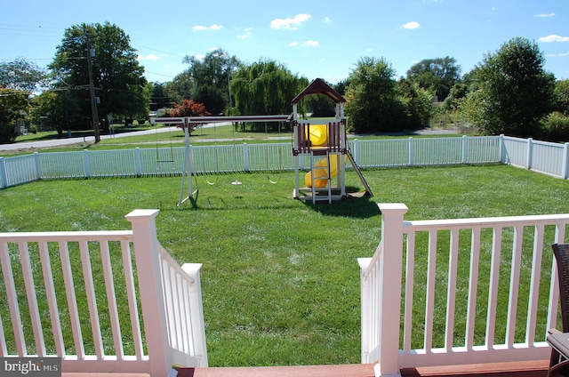 view of yard featuring a playground