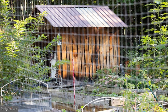 view of shed / structure