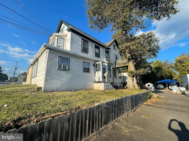 view of side of home