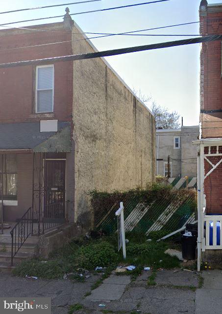 Listing photo 3 for 3322 N 20th St, Philadelphia PA 19140