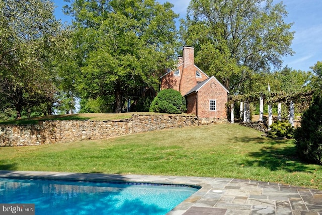 view of yard with a patio area