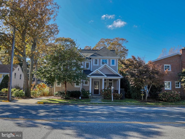 view of front of house