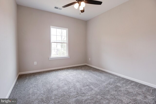40 N Berlin Pike, Lovettsville, VA 20180 - empty room featuring carpet, ceiling fan, and baseboards