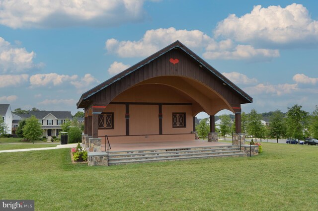 40 N Berlin Pike, Lovettsville, VA 20180 - view of property's community featuring a yard