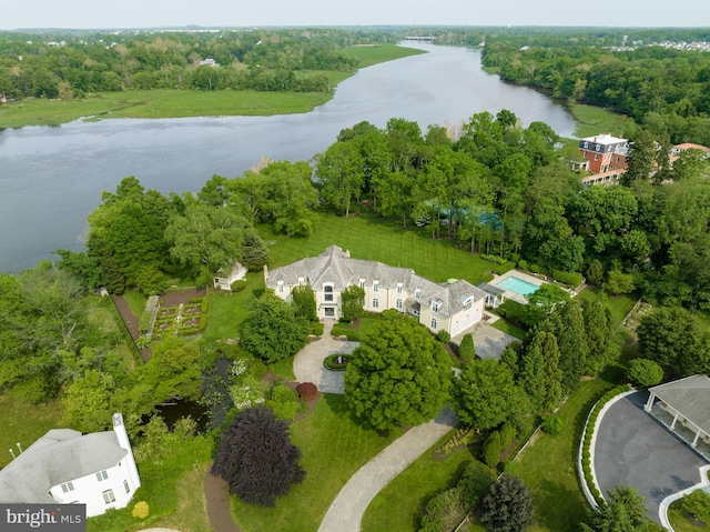 bird's eye view with a water view