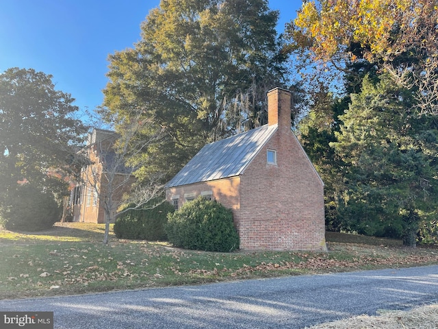 view of side of property