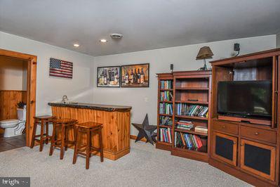 bar featuring carpet