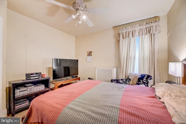 bedroom featuring ceiling fan