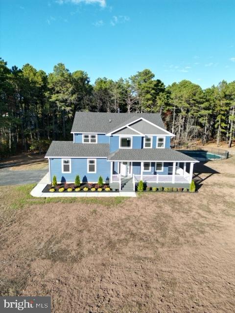 view of front of home with covered porch