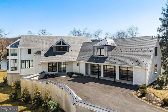 view of modern farmhouse