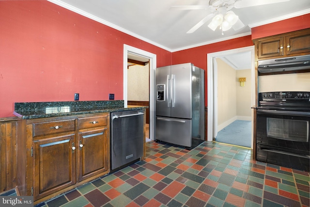 kitchen featuring stainless steel appliances, ceiling fan, crown molding, dark stone countertops, and range hood