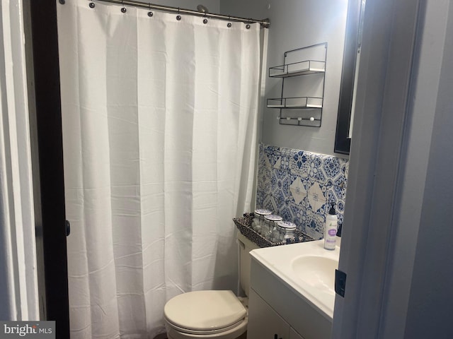 10031 Boteler Rd, Midland, VA 22728 - bathroom with vanity and a shower with shower curtain