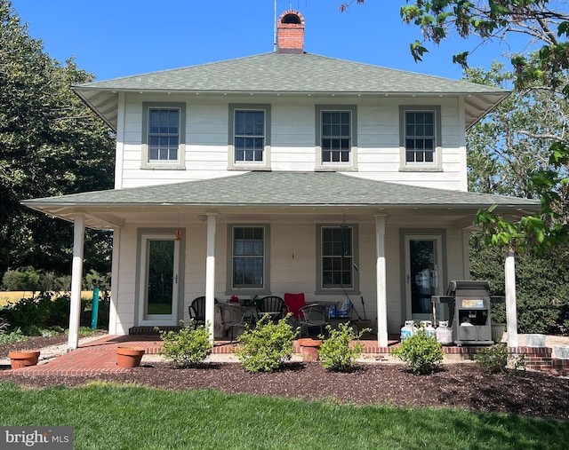 view of front of home featuring covered porch