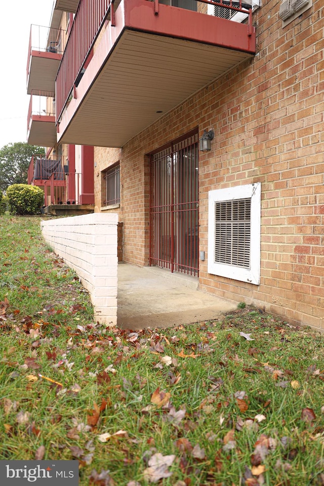 doorway to property with a balcony