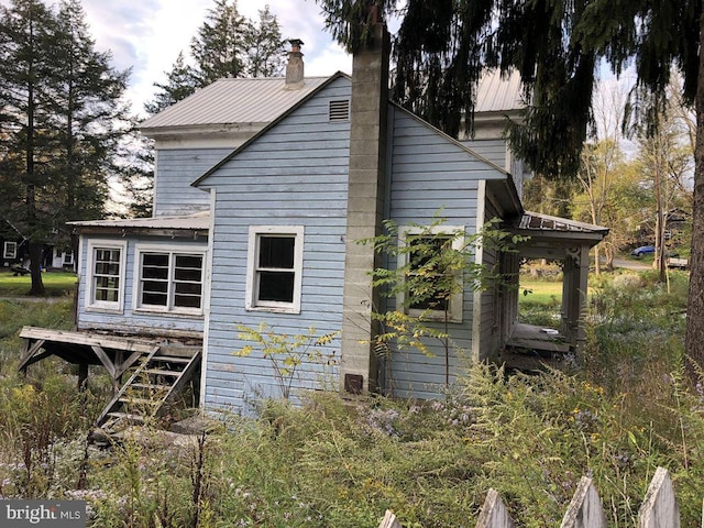 view of side of property