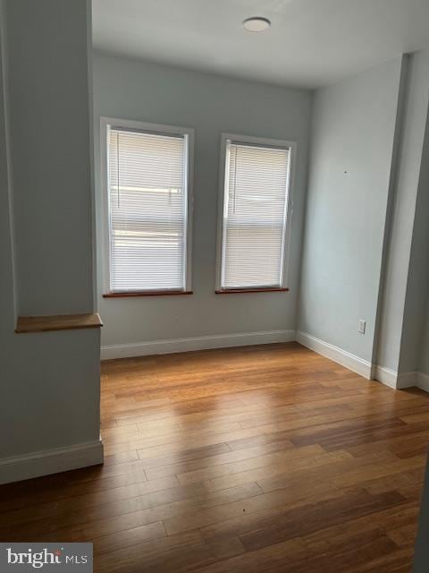 empty room featuring light hardwood / wood-style floors