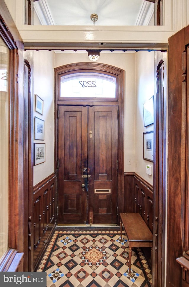 foyer entrance featuring tile flooring