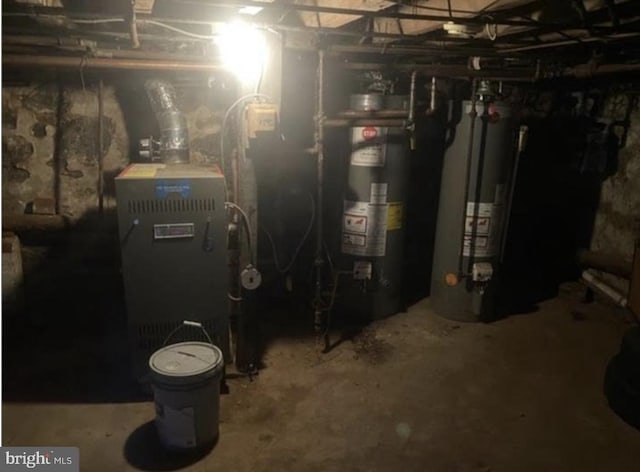 interior space featuring gas water heater