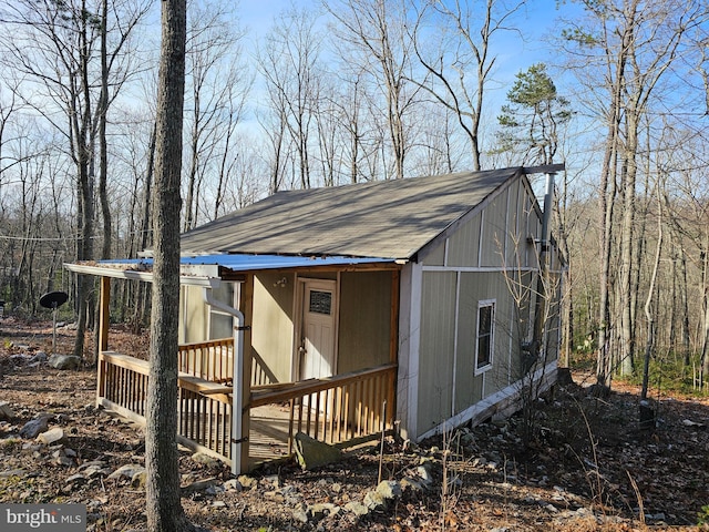 view of shed / structure