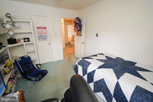 view of carpeted bedroom