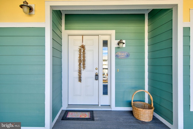 view of entrance to property