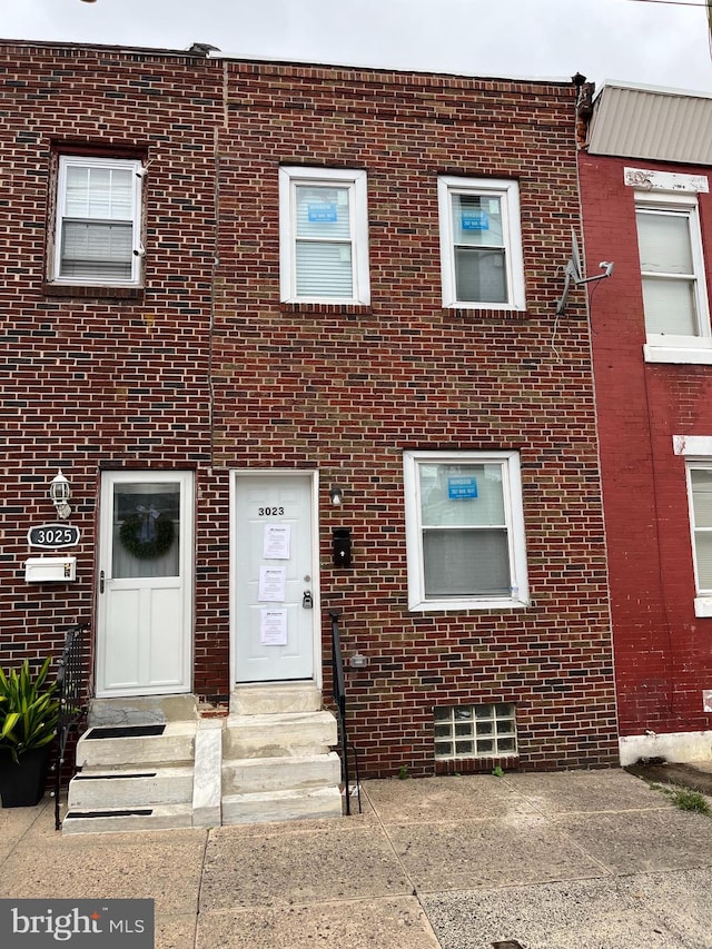 view of townhome / multi-family property