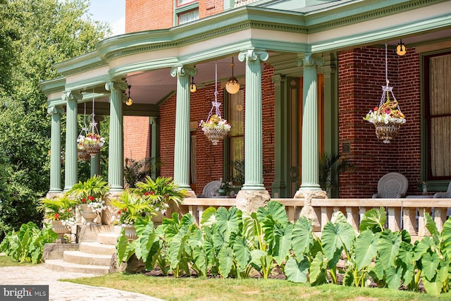 property entrance with a porch