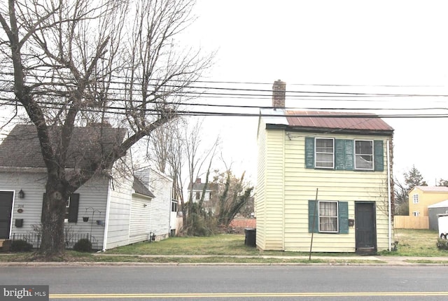 view of front of house